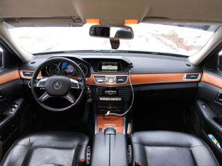 Mercedes E-Class фото 5