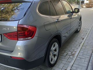 BMW X1 foto 2