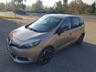 Renault Scenic foto 2