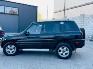 Toyota Rav 4 foto 6