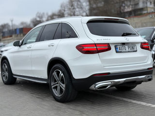 Mercedes GLC foto 4