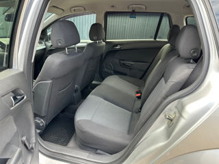 Opel Astra foto 9