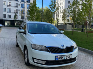 Skoda Rapid foto 2