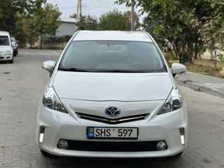 Toyota Prius + foto 1