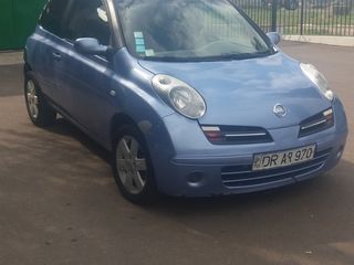 Nissan Micra foto 8