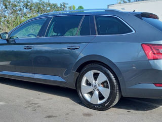 Skoda Superb фото 2