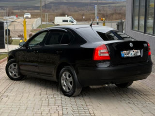 Skoda Octavia foto 2