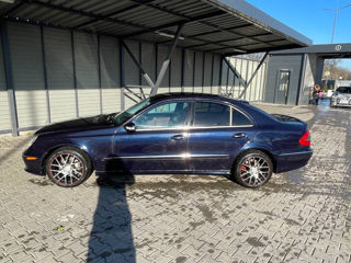 Mercedes E-Class foto 6