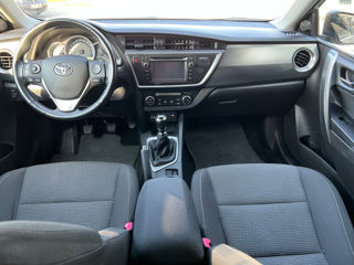 Toyota Auris foto 3