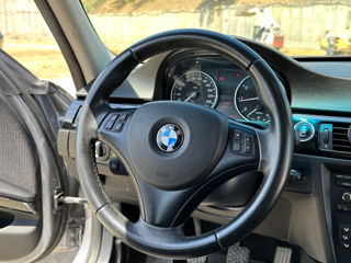 BMW 3 Series foto 9