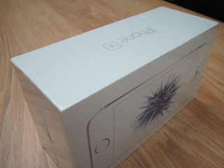 iPhone SE 64GB Silver, Prima Generație - Nou, Sigilat, în Cutia Originală - Ocazie Specială! foto 3