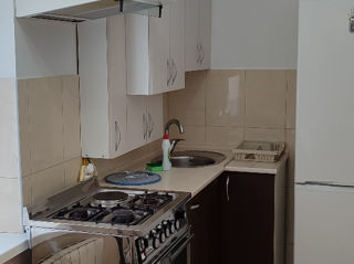 Apartament cu 2 camere, 55 m², Centru, Chișinău foto 3