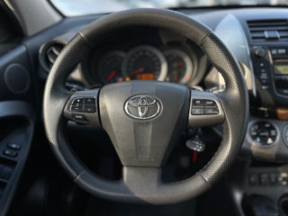 Toyota Rav 4 foto 11