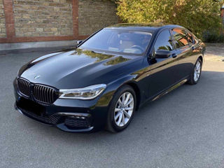 BMW 7 Series foto 1