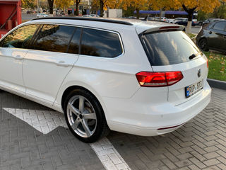 Volkswagen Passat foto 6