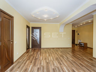 Apartament cu 2 camere, 130 m², Centru, Chișinău foto 15