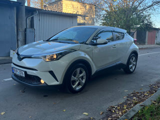 Toyota C-HR foto 5