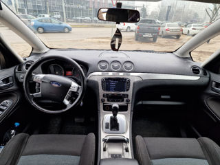 Ford S-Max foto 7