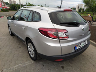 Renault Megane foto 2