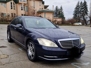 Mercedes S-Class foto 2