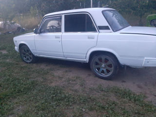 Lada / ВАЗ 2107