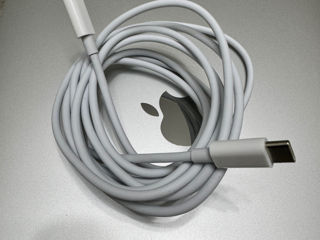 Cablu USB-C 60W 2 metri lungimea de la MacBook Air M1 foto 4