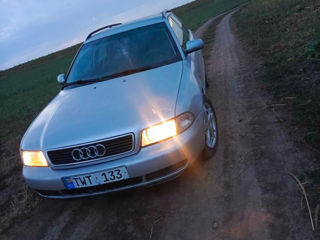 Audi A4 foto 9