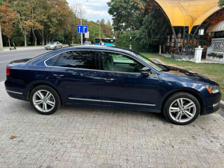 Volkswagen Passat foto 4