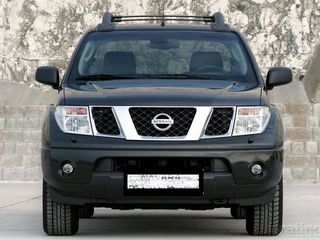 Nissan Navara foto 1