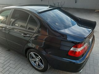 BMW 3 Series foto 5