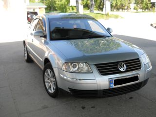 Volkswagen Passat foto 4