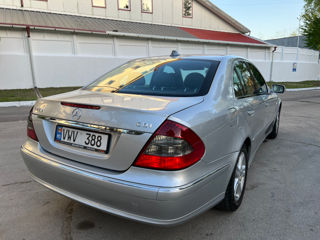 Mercedes E-Class foto 5