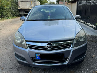 Opel Astra foto 1