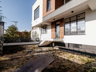 Duplex în 3 nivele, 220 mp + teren 3 ari, Codru 225000 € foto 19