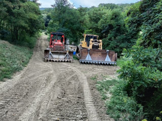 Caterpillar D6R Caterpillar D5B servicii de buldozer. foto 1