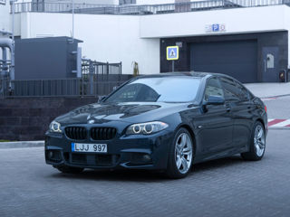 BMW 5 Series foto 3