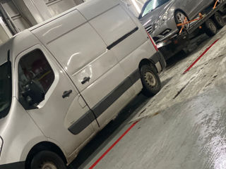 Renault master 2012 se dezmembreaza foto 3