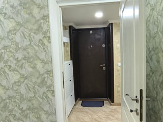 Apartament cu 3 camere, 75 m², Centru, Ungheni foto 2