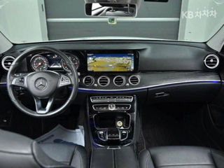 Mercedes E-Class foto 6