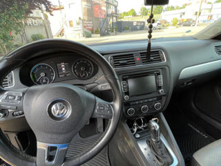 Volkswagen Jetta foto 8