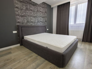 Apartament cu 2 camere, 66 m², Centru, Chișinău foto 3