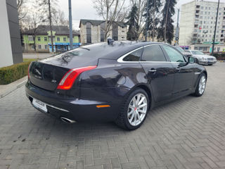 Jaguar XJ foto 4