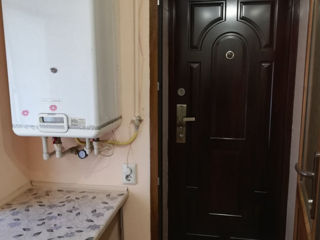 Apartament cu 2 camere, 35 m², Centru, Chișinău foto 3