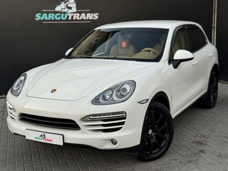 Porsche Cayenne foto 2