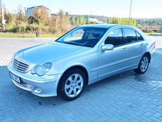 Mercedes C-Class