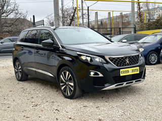 Peugeot 5008 foto 2