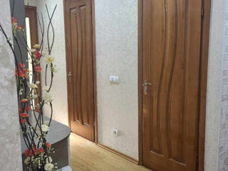 Apartament cu 4 camere,  Centru,  Rezina,  Rezina foto 5