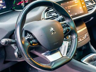 Peugeot 308 foto 6