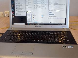 Laptop Samsung RV718 17.3 inch