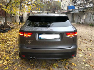 Jaguar F-PACE foto 4